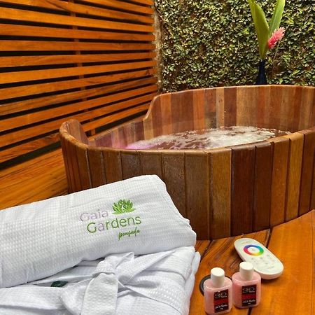 Velinn Pousada Gaia Gardens Araquari Exterior foto