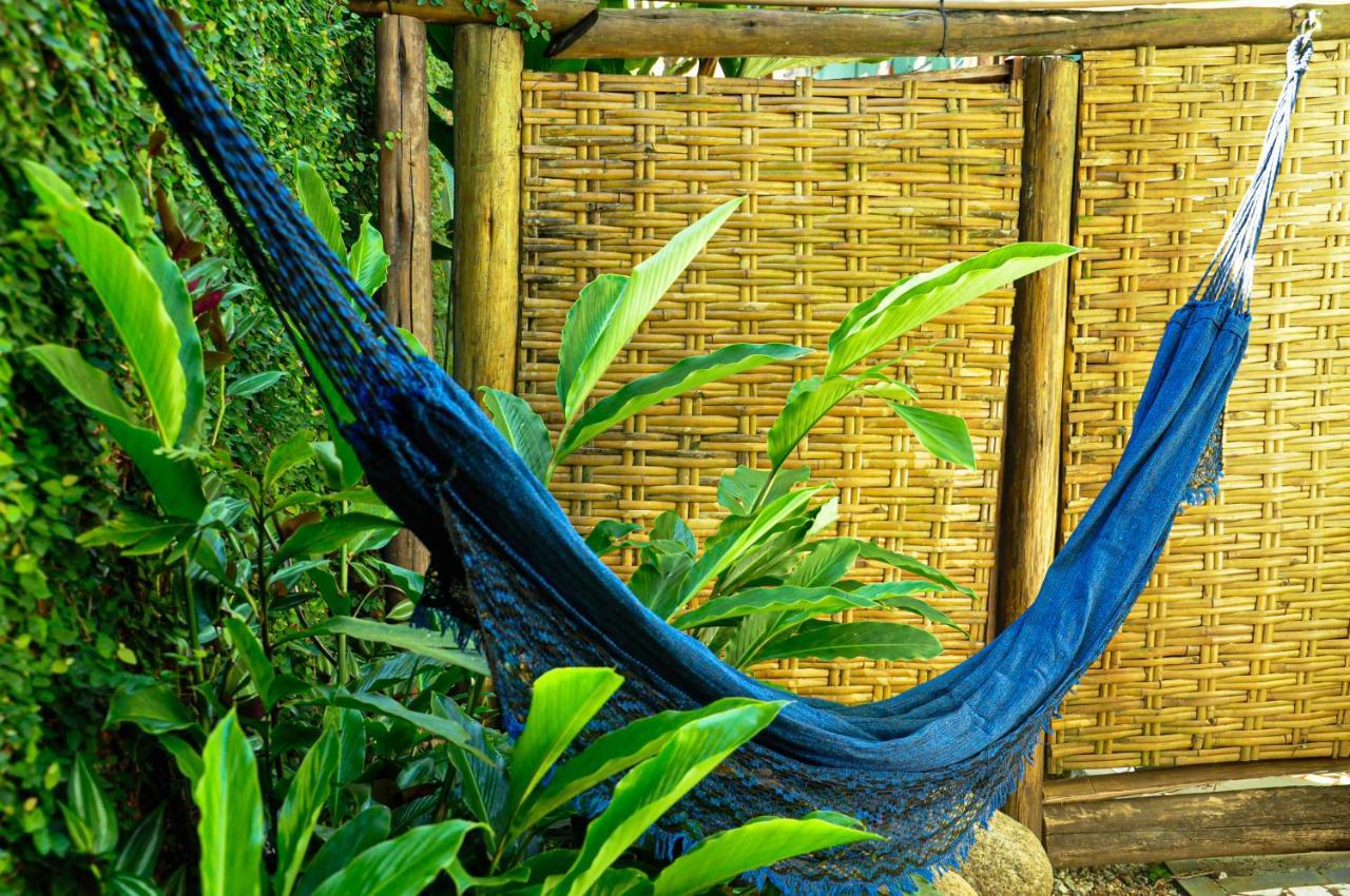 Velinn Pousada Gaia Gardens Araquari Exterior foto
