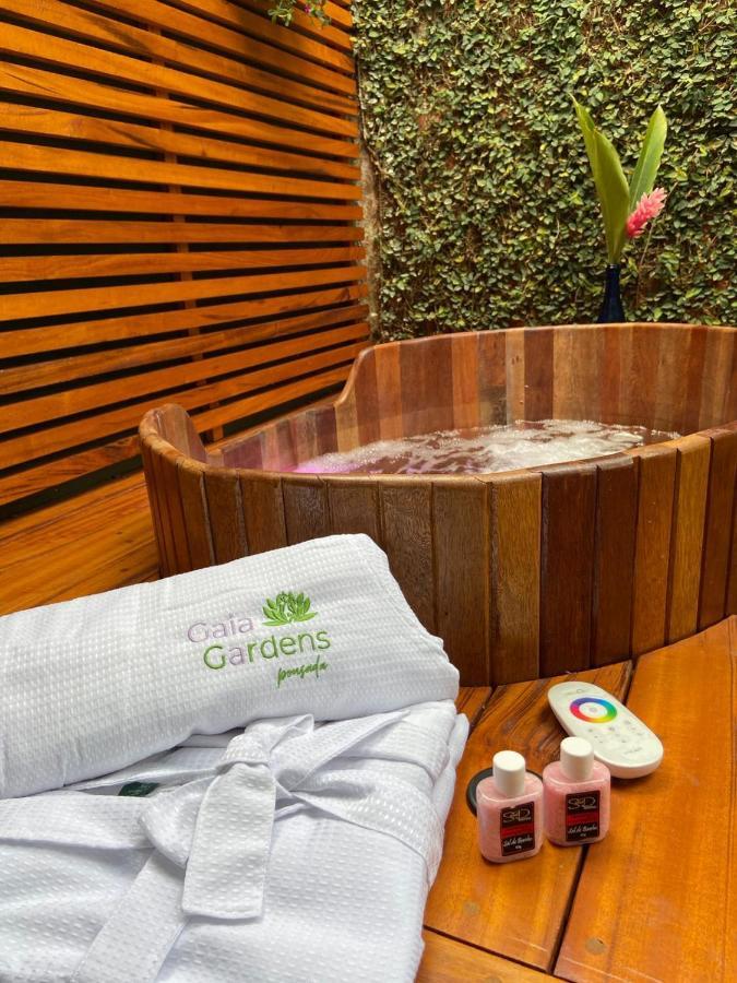 Velinn Pousada Gaia Gardens Araquari Exterior foto