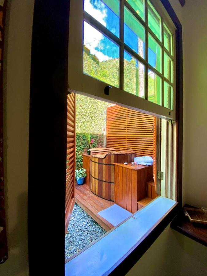 Velinn Pousada Gaia Gardens Araquari Exterior foto